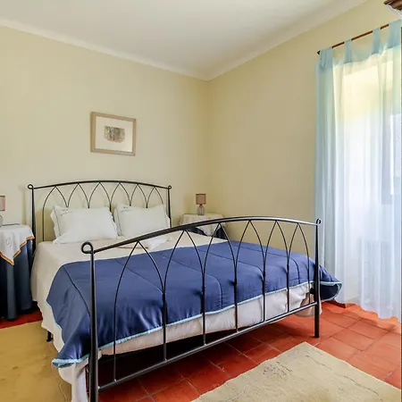 Вилла Casa Da Quinta Da Castanheira Cepoes